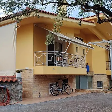 Basile 1 Villa *